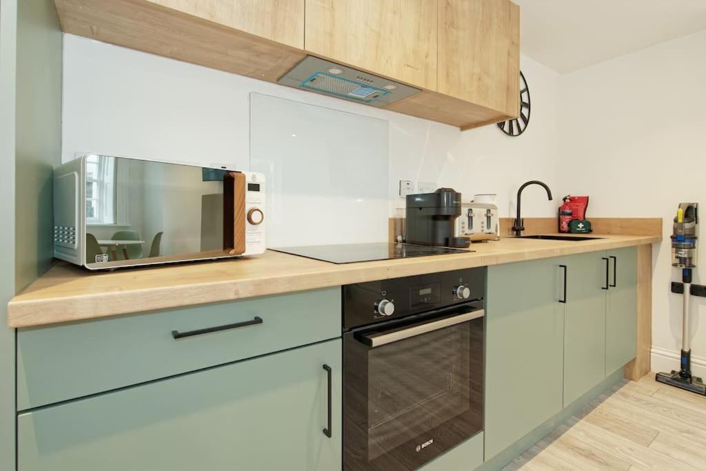 Stylish Beach Front Retreat 2 Bedrooms Herne Bay Buitenkant foto
