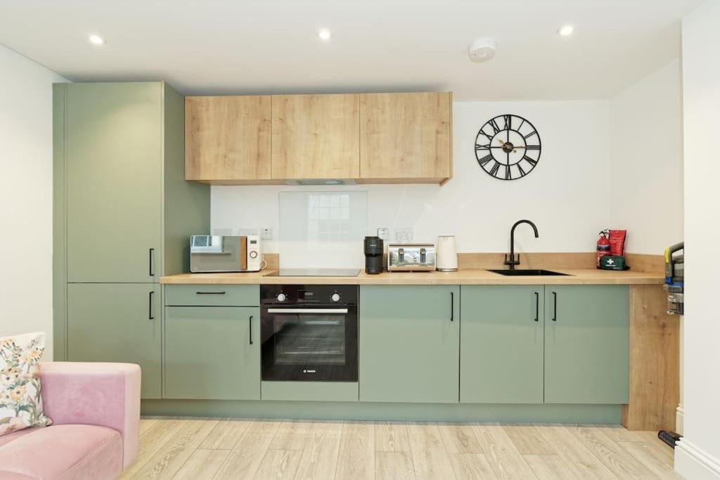 Stylish Beach Front Retreat 2 Bedrooms Herne Bay Buitenkant foto
