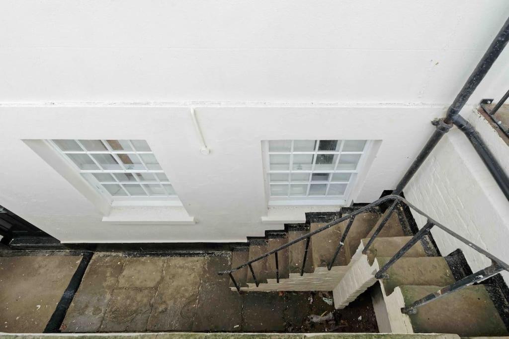 Stylish Beach Front Retreat 2 Bedrooms Herne Bay Buitenkant foto